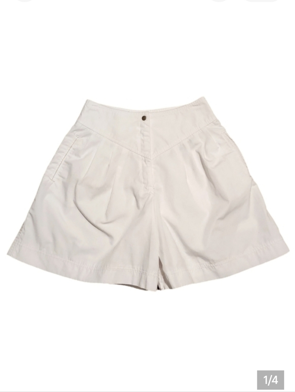Vintage Incognito White High Waisted Pleated Shorts Womens Size‎ 9/10 Retro Yoke